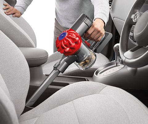 How to use a Car Vacuum Properly